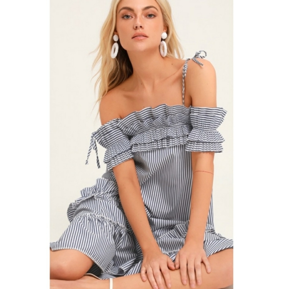 Lulu's striped ruffle midi dress - Picture 3 of 7